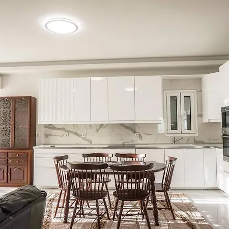 Vintage Luxury House By The River Trikala (Thessaly)